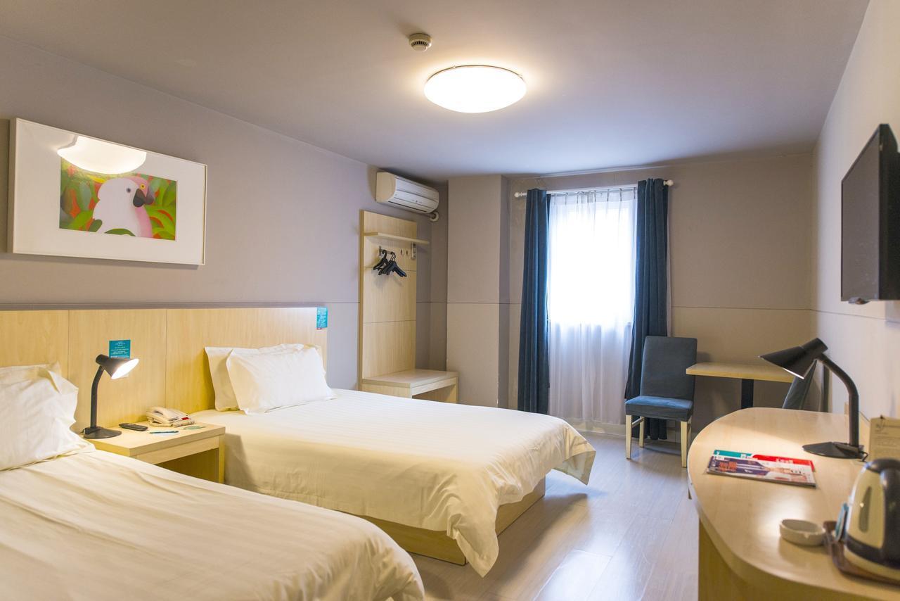 Jinjiang Inn Chengdu Chunxi Road Taiguli Hotel Exterior photo