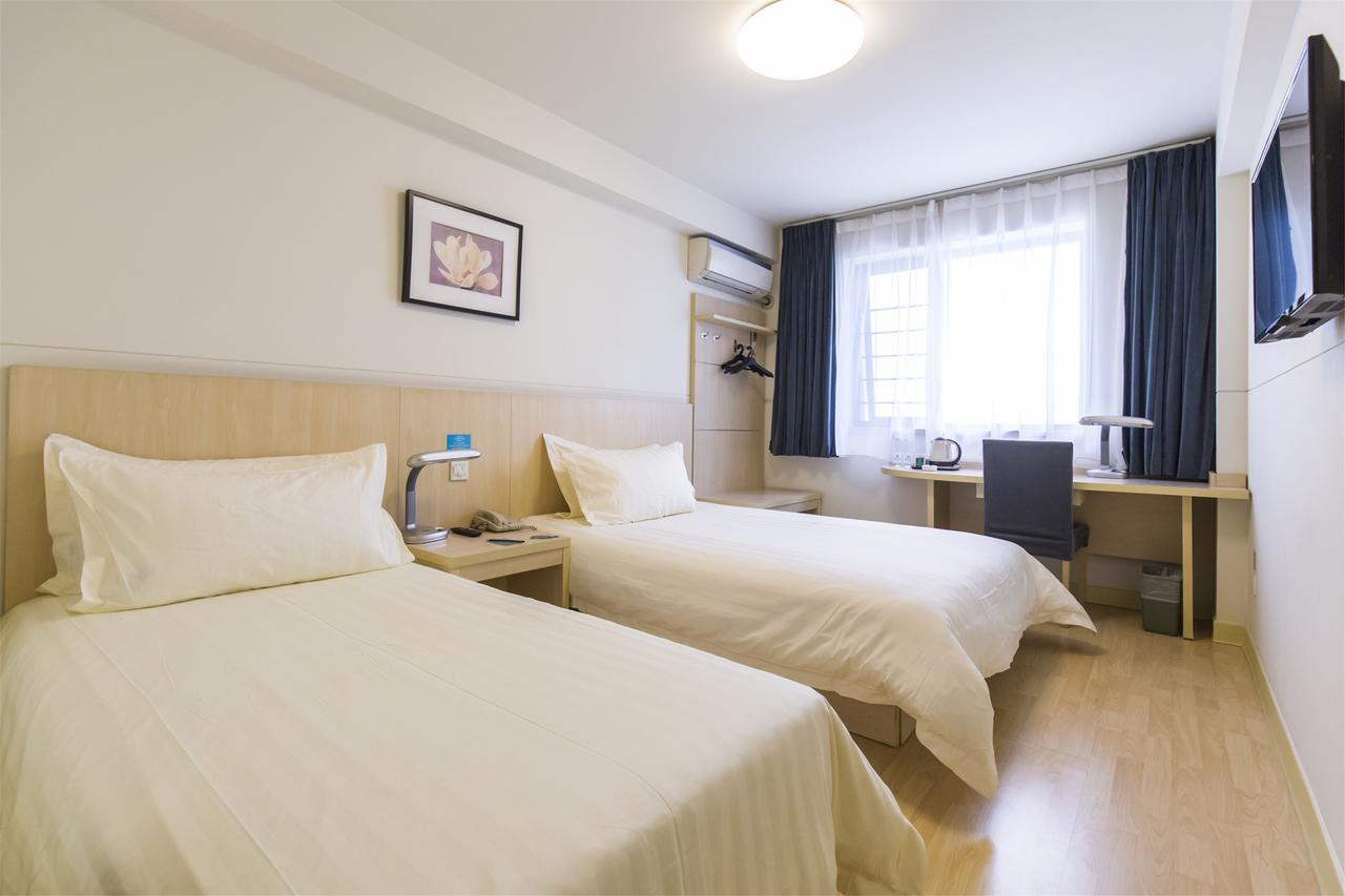 Jinjiang Inn Chengdu Chunxi Road Taiguli Hotel Exterior photo